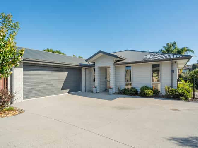 2 Sharman Place, Pyes Pa