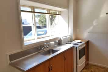 12-1054 Colombo Street, Saint Albans