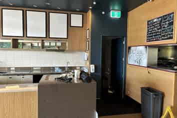 Lincoln Road Cafe Fit Out
