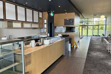 Lincoln Road Cafe Fit Out