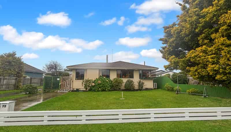 73 Winters Road, Redwood
