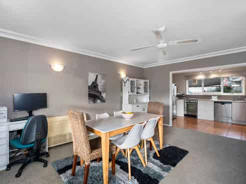 424B Devonport Road, Avenues