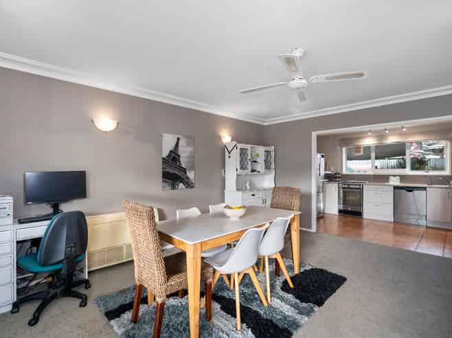 424B Devonport Road, Avenues