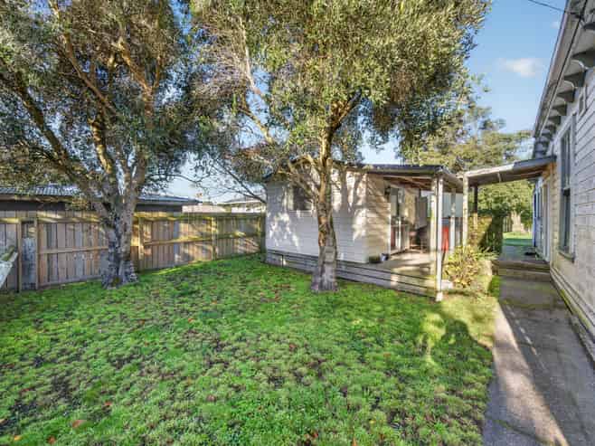 116 Fitzherbert Street, Featherston