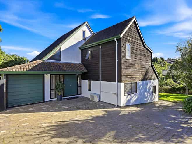 201A Lake Road, Belmont