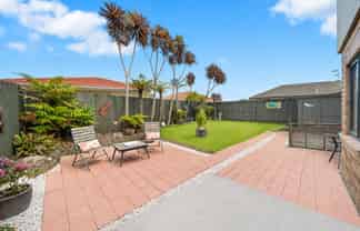 59 Naylors Drive, Mangere
