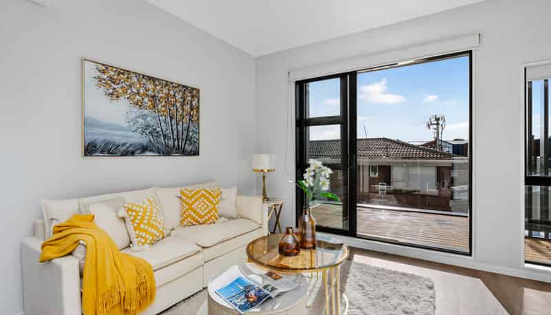 12/1B Egremont Street, Belmont
