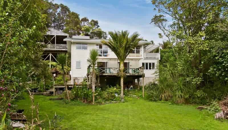 81 Kohu Road, Titirangi