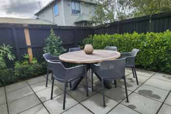 2/21 Bishop Street, Saint Albans