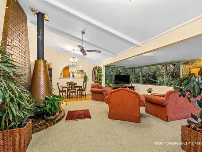 424 Don Buck Road, Massey