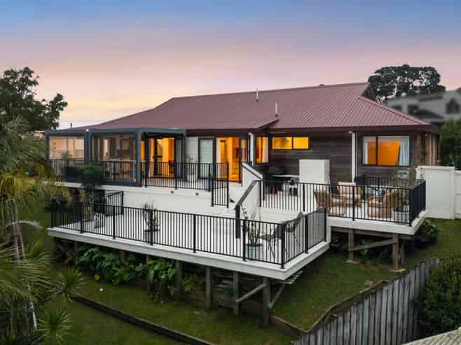 40 Luckens Road, West Harbour