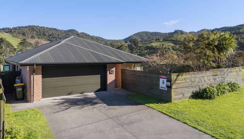 25 Thorn Road, Waihi