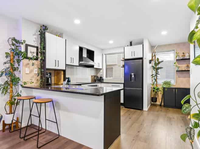 10/6 Islington Avenue, New Lynn