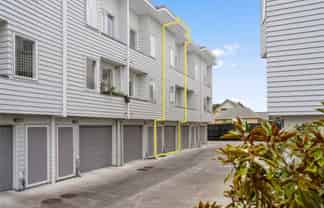 10/6 Islington Avenue, New Lynn