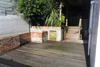 a/8 Boston Terrace, Aro Valley