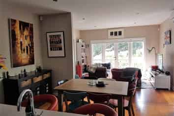 a/8 Boston Terrace, Aro Valley