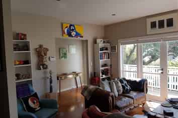 a/8 Boston Terrace, Aro Valley