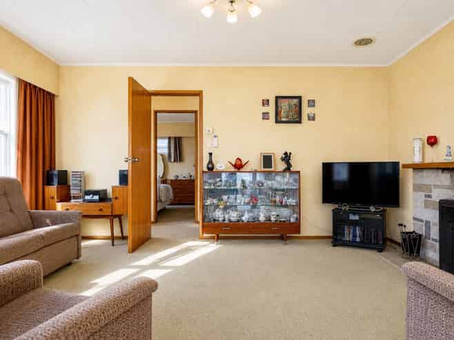 23 Allen Berry Avenue, Pirimai