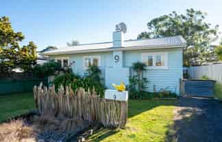 9 Kuku Street, Te Awanga