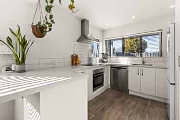 101C Riverslea Road South, Parkvale