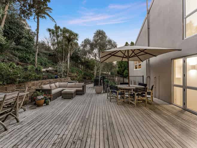 8 Leys Crescent, Remuera
