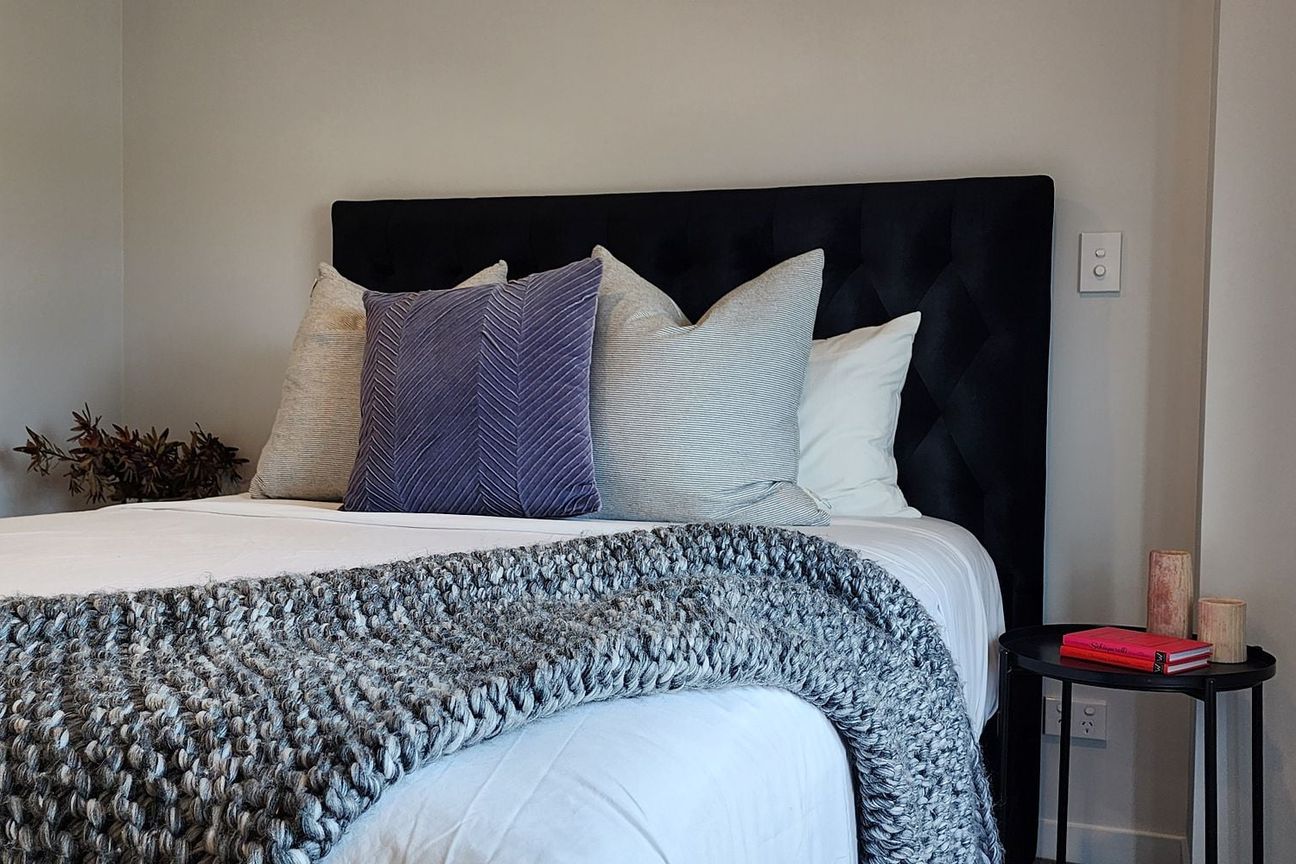Near New. All Bills Included. Short Stays Welcome! - Aanzicht 3