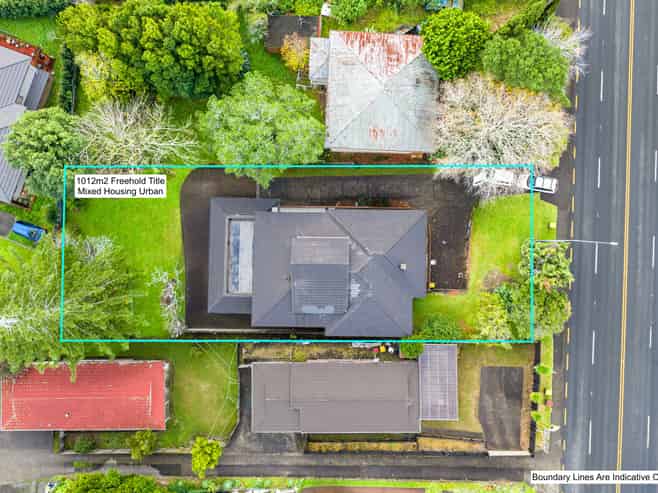 4196 Great North Road, Glendene