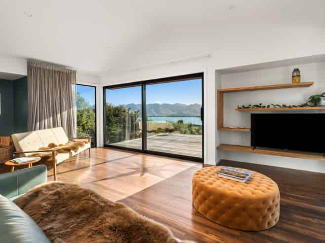 21 Stoddart Terrace, Diamond Harbour