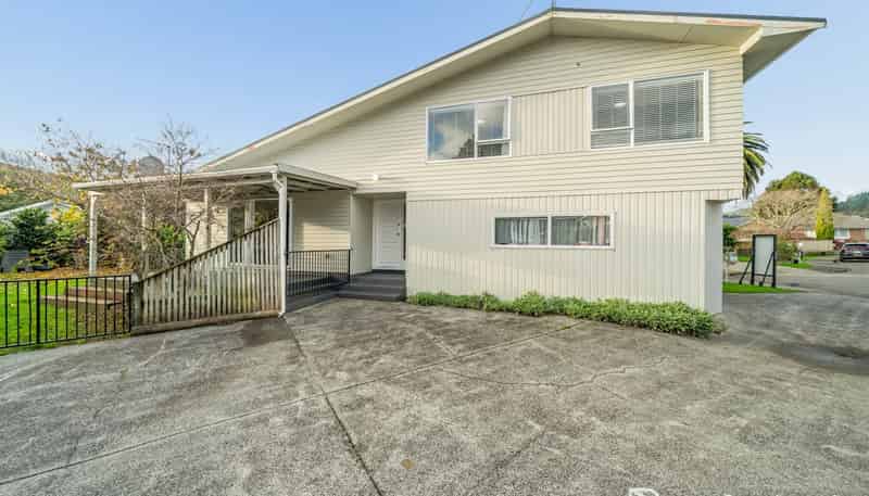 6 Snell Grove, Clouston Park