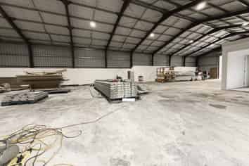 Functional Industrial Unit | 254 m2
