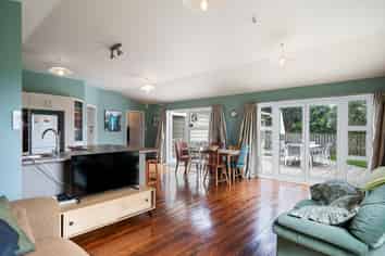 577 Waitarere Beach Road, Waitarere Beach