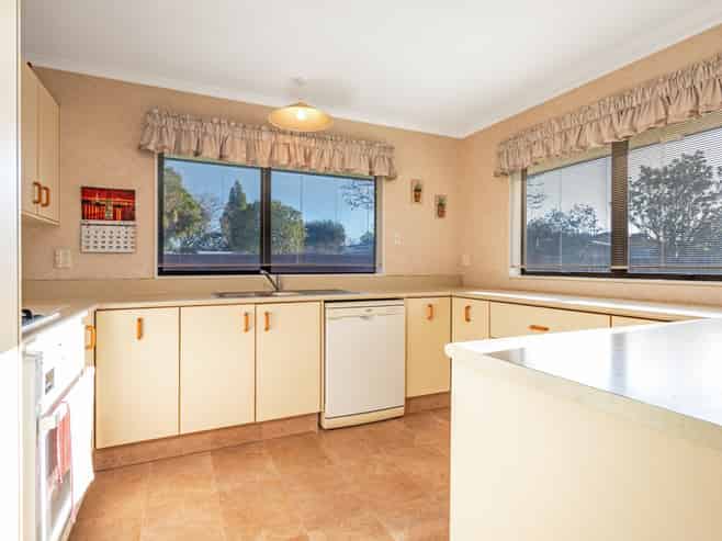 2 Astrid Court, Awapuni