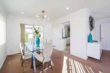 112 Marina View Dr, West Harbour