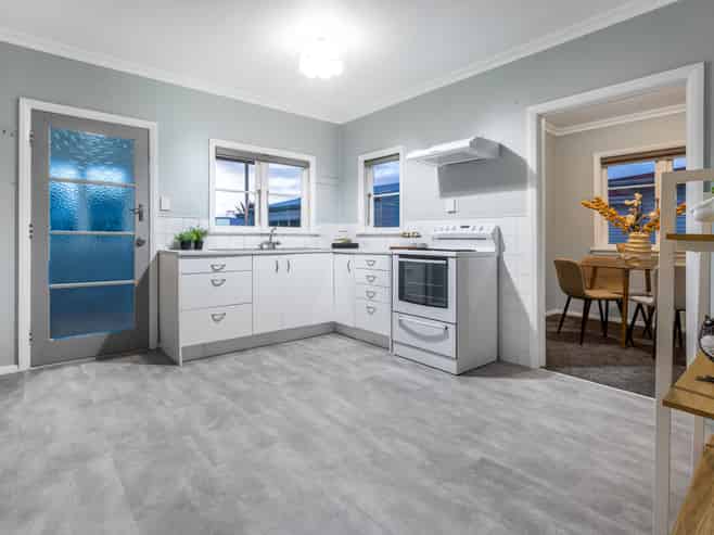 49 Parker Avenue, LEVIN