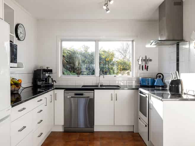 73 Ascot Road, Chartwell