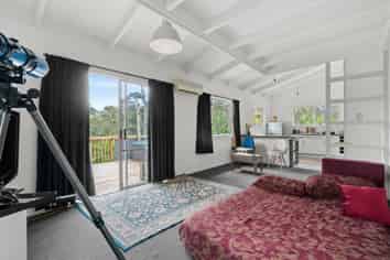 190A Howard Road, Orere Point