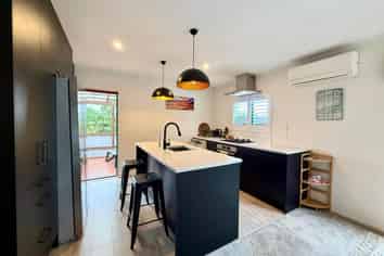 550A New North Road, Kingsland