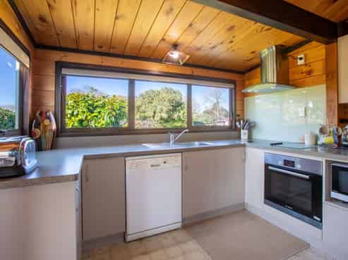 34 Cambridge Street, Pahiatua