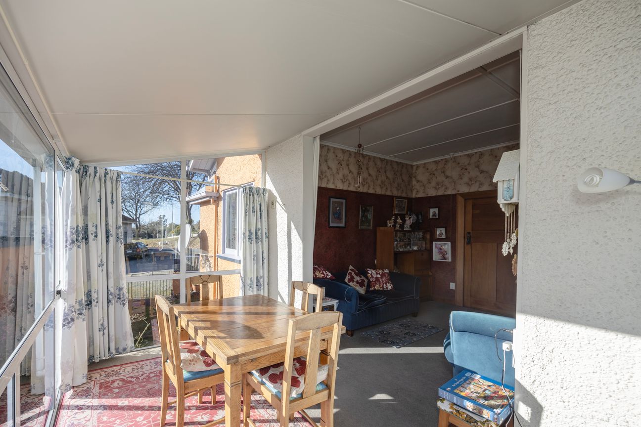 CHARACTER, CHARM & CONVENIENCE - Widok 6