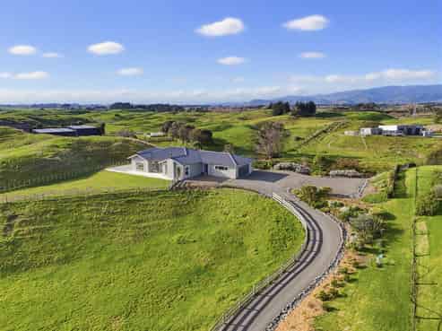 104 Harakeke Road, Te Horo