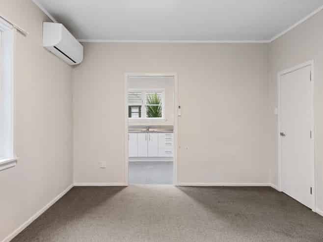 7 Orontes Street, Shirley