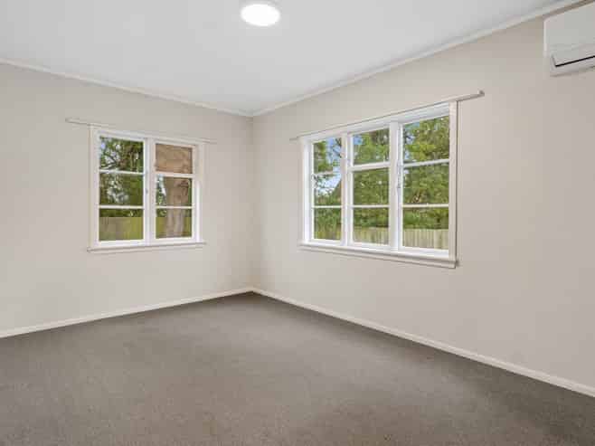 7 Orontes Street, Shirley
