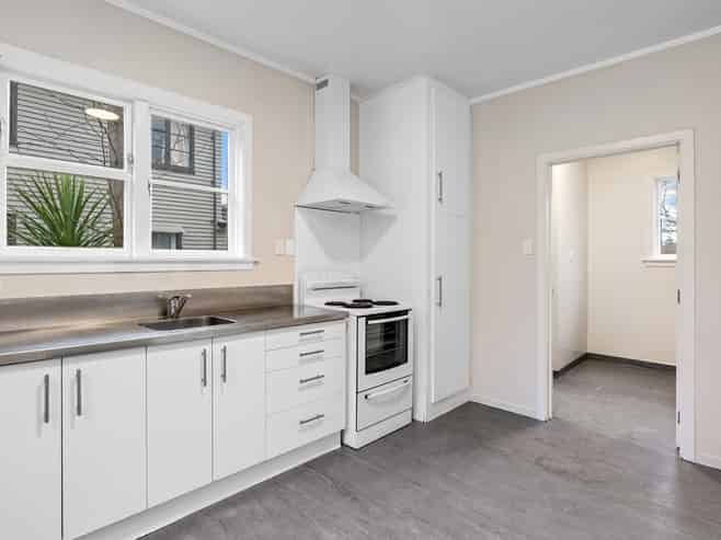 7 Orontes Street, Shirley