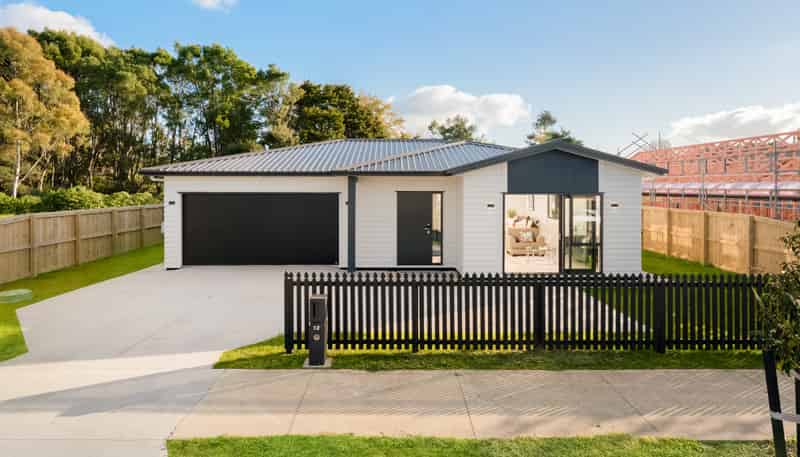 12 McIndoe Road, Huapai
