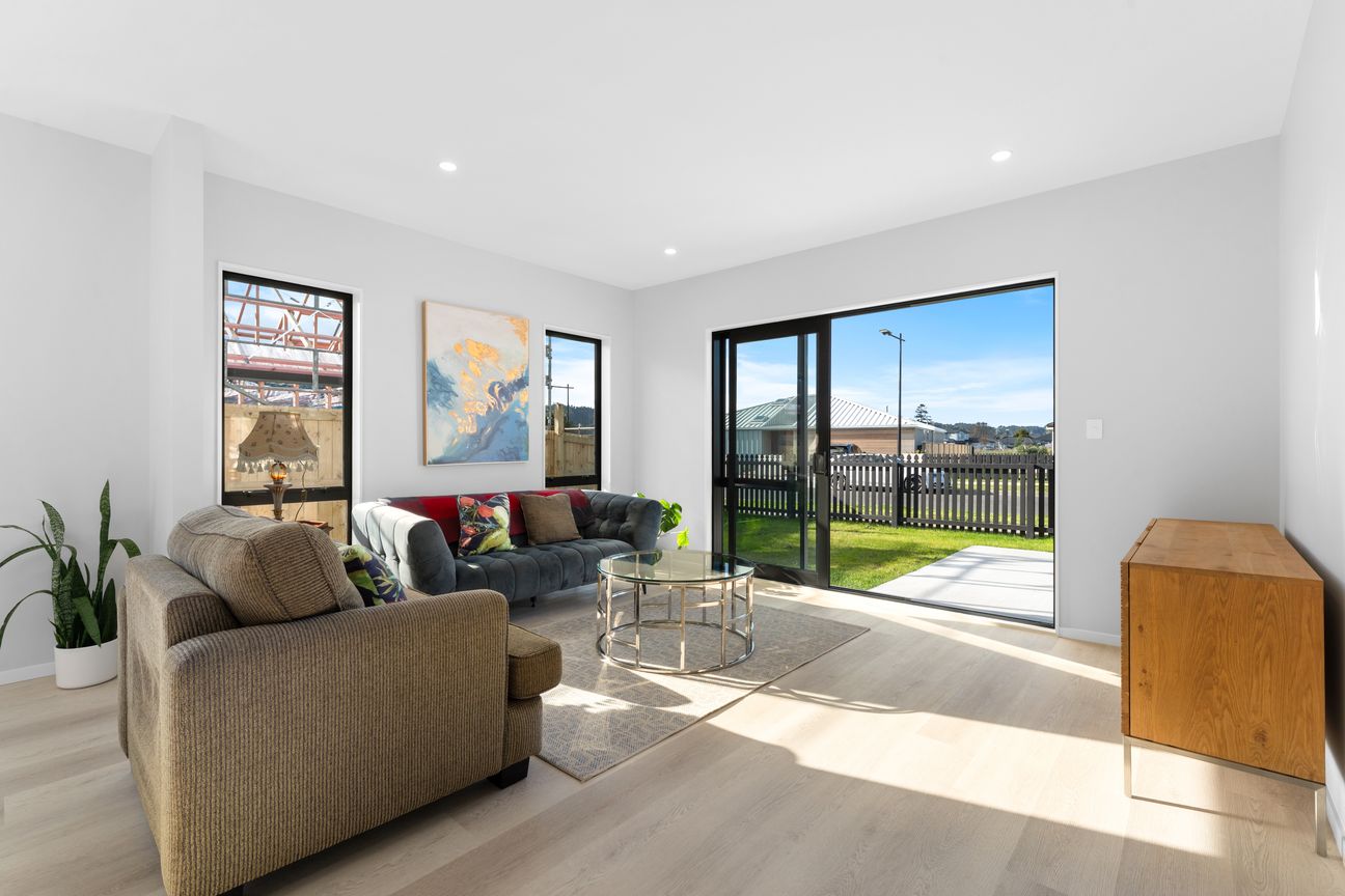 Spacious & Stylish! - View 5
