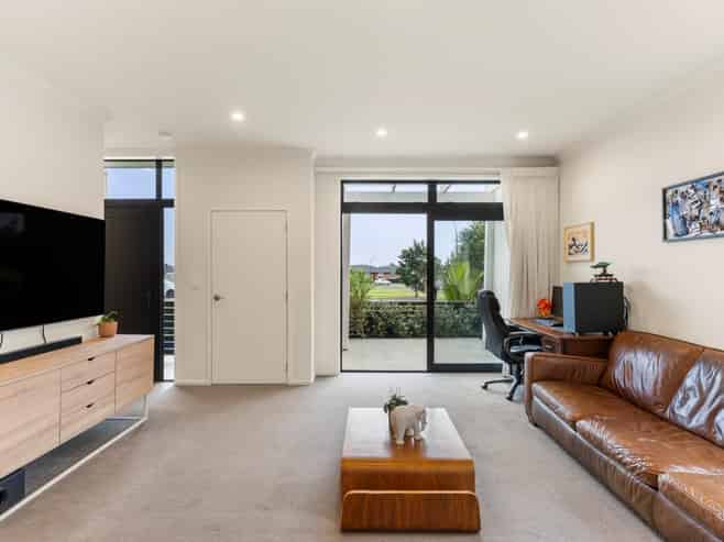 14 Fermi Lane, Papakura