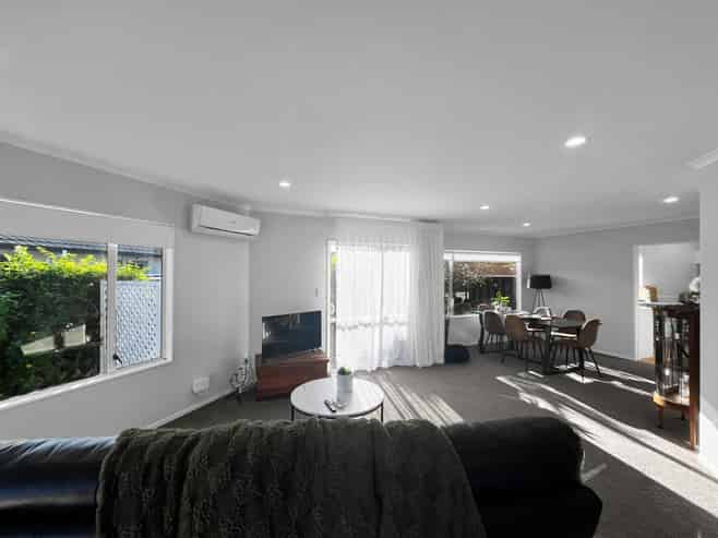 26 Kensington Drive, Taradale