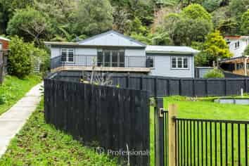 114 Pinehaven Road, Pinehaven