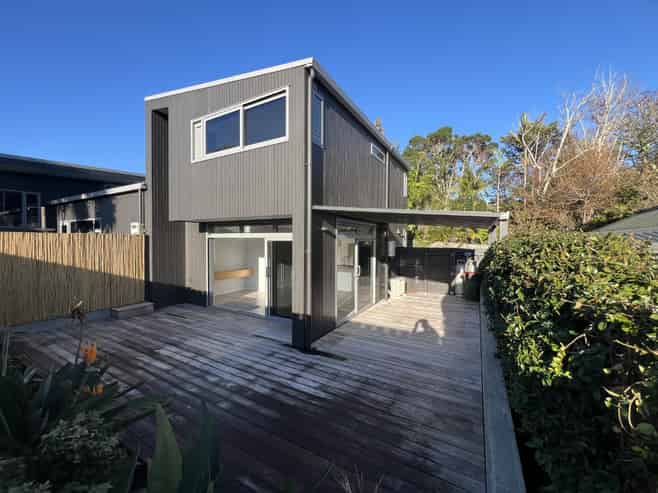 861 Whangaparaoa Road, Manly
