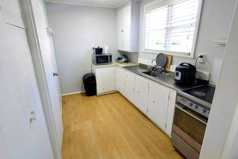 Fully renovated 4 bedroom - Όψη 3